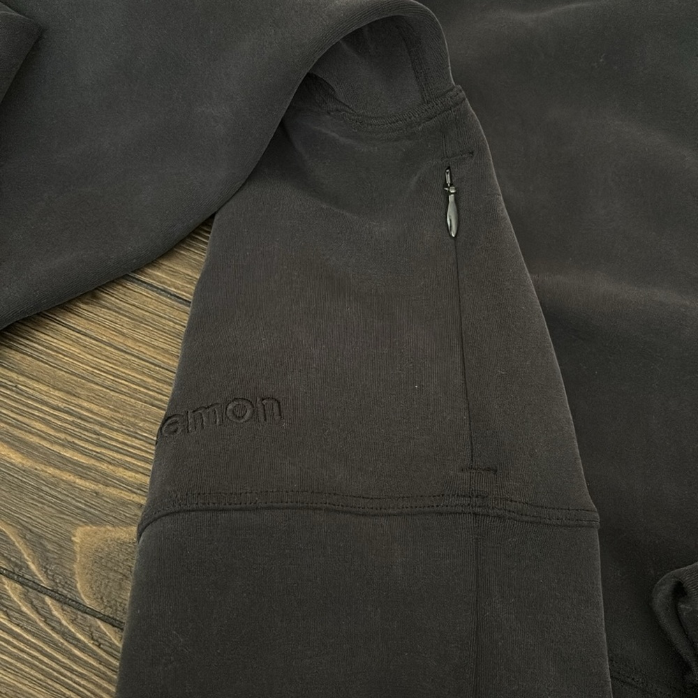 Lululemon Cropped Hoodie Size 2 - Picture 6 of 6